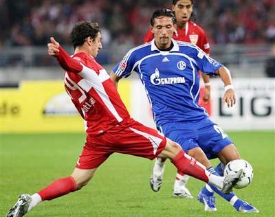 鞋面的镂空 鞋面的镂空